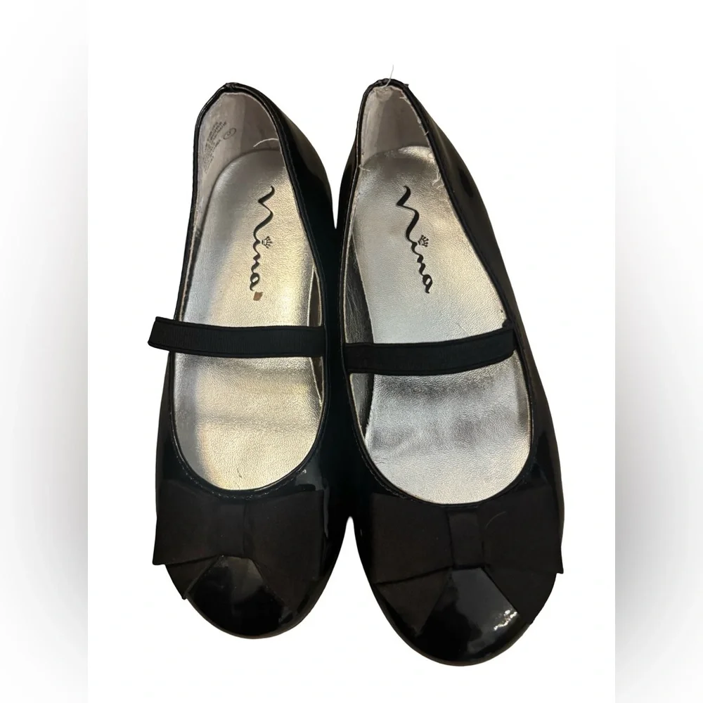 Nina Black Patent Preppy Classy Mary Jane Flats with Bow Accent Size 10